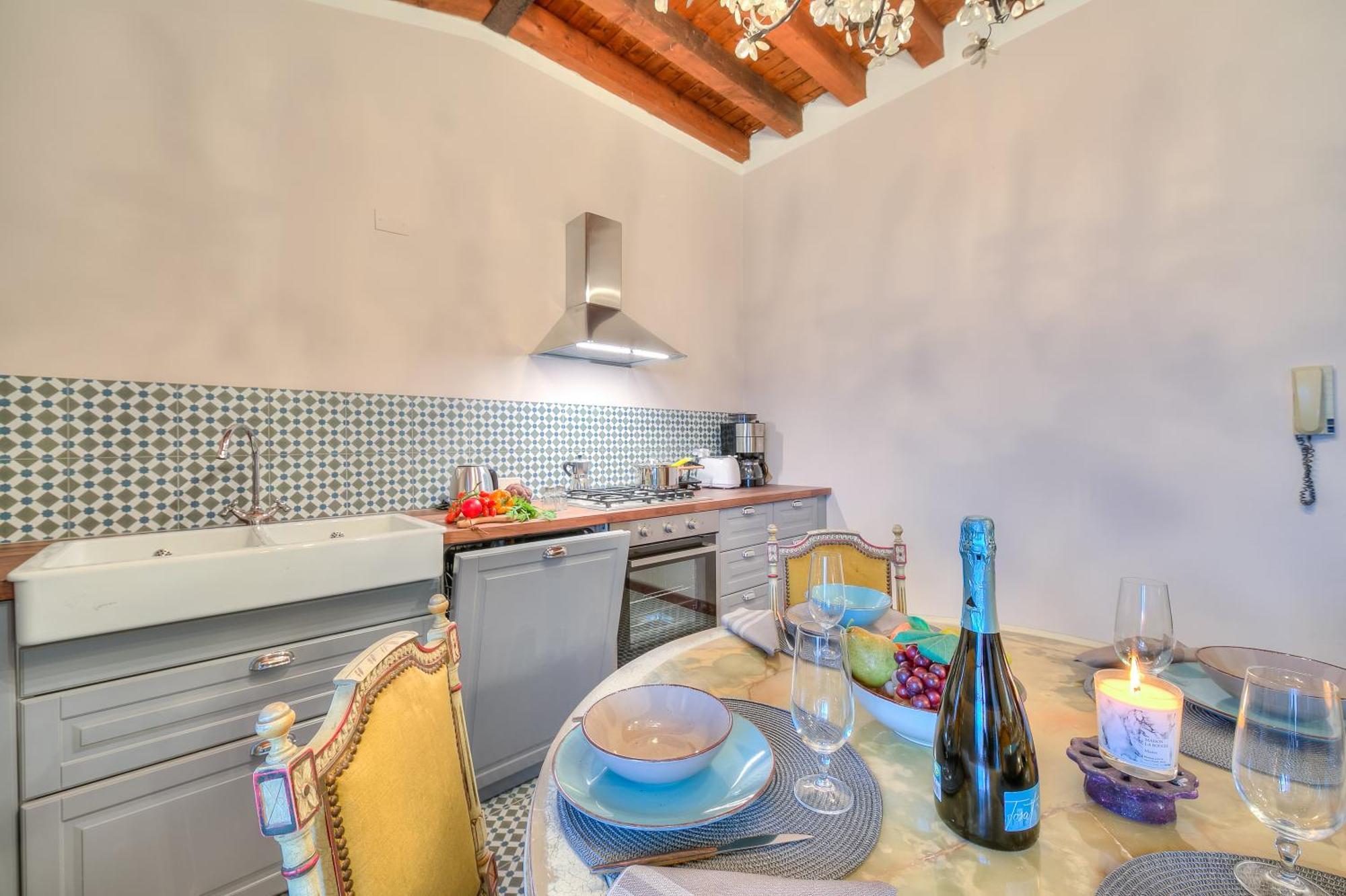 Laetitia Salo-Historic Center Near Lake - Happy Rentals Luaran gambar
